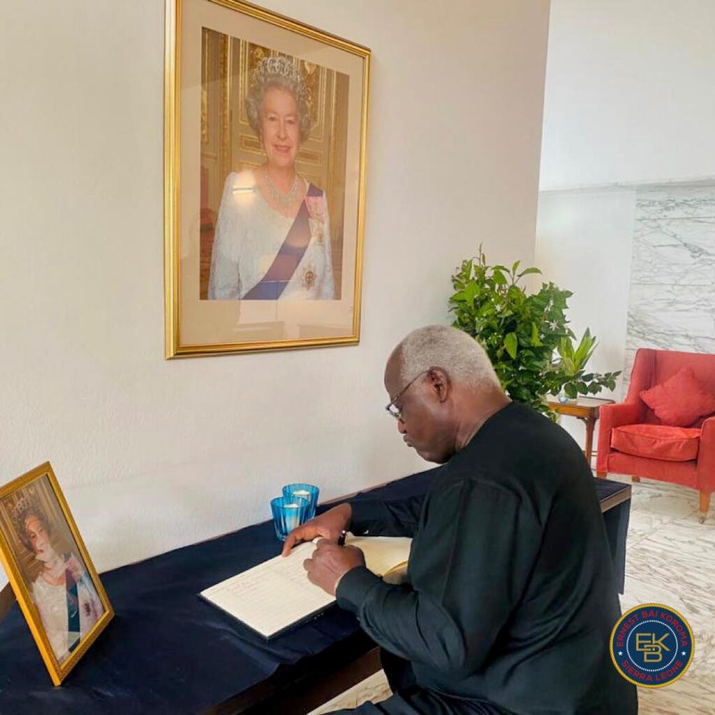 Former President Koroma Signs Book Of Condolence