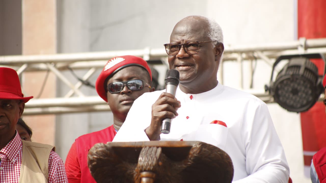 Fmr President Koroma Holds Emergency ‘Family Meeting’ With Flagbearers.