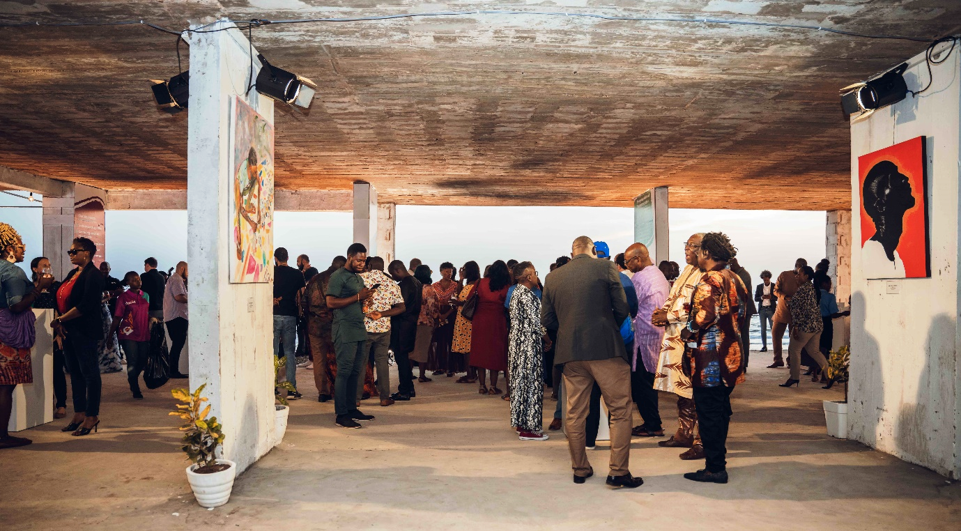 the work of Hawa Jane Bangura, the inaugural Africell x ANGOLA AIR artist-in-residence, has been exhibited at events hosted by Africell in Sierra Leone and in the US.