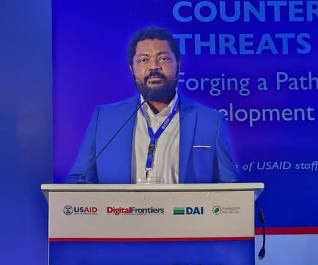 SLAJ CALLS FOR COLLECTIVE APPROACH TO DIGITAL DEMOCRACY