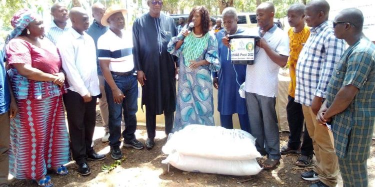 ECOWAS donates relief support to flood victims