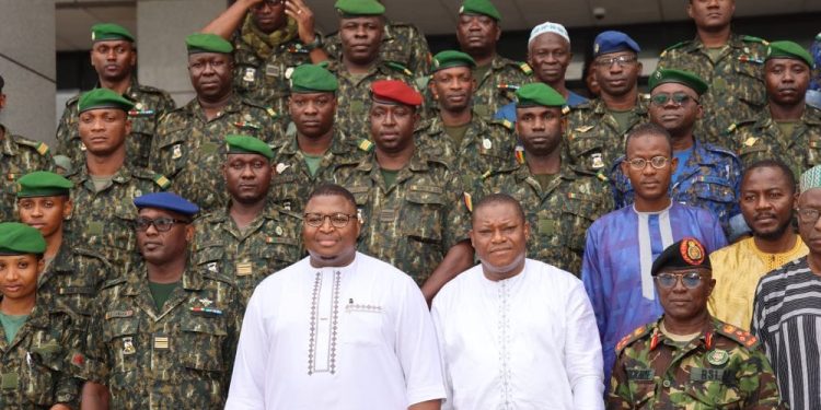Foreign Minister welcomes Guinean Military Academy Students