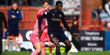 Japanese side signs Amadou Bakayoko