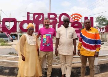 BCC leasts New London roundabout to Africell SL