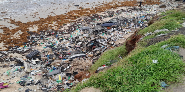 TRACE:  As Tourism Ministry, Tourist Board Missing…  Levuma Beach An Eyesore
