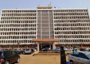 Government Demands Public Sector Employment Terms