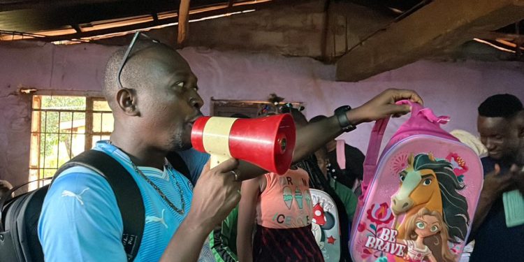 ENTRUST SALONE COMPANY LTD DONATES NLES 15,000