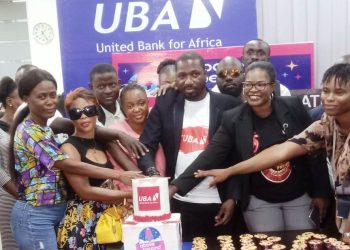 Customer Service Week…  UBA SL Cuts Cake with its Customers