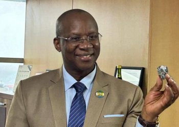 Fake Diamond Scandal Sparks Public Outcry