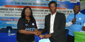 Journalist Ragan Receives Prestigious Award for Advocacy Against Harmful Practices