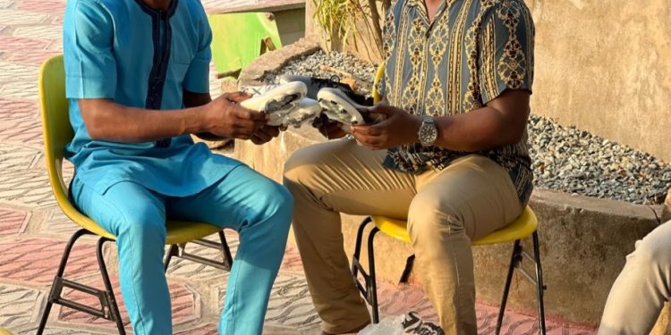 Augustine Lamboi Donates 25 Pairs of Boots to Bullom Stars FC