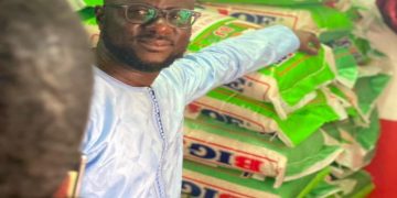 Ady Macauley Boosts APC with 500 Bags of Rice