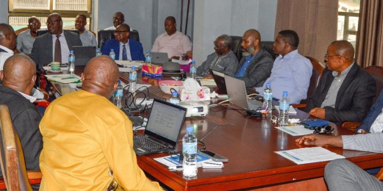 WORLD BANK COUNTRY MANAGER LAUDS STATS SL; IMPRESSED WITH PROGRESS UNDER HISWA PROJECT