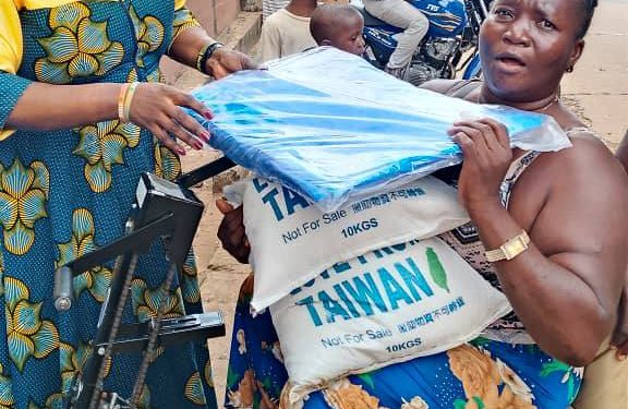 MINISTRY OF SOCIAL WELFARE PROVIDES RELIEF SUPPLIES TO PERSONS WITH DISABILITIES IN FREETOWN