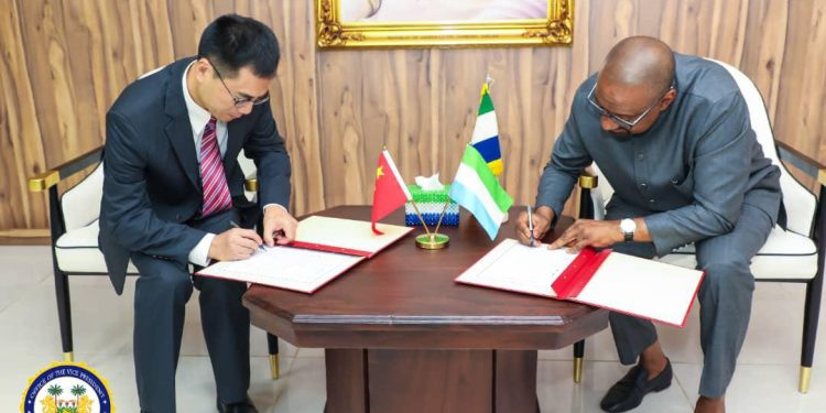 To Strengthen Sierra Leone Ties… China Donates $100,000 in School Materials