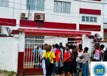 Youth Minister Makes Historic Visit to APC Headquarters