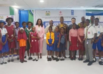 To Support 13 Districts in Sierra Leone…  China-Funded Education Furniture Project Launched