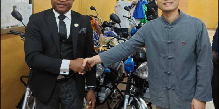 His Lordship Honorable Chief Justice Komba Kamanda and the Chinese Ambassador to Sierra Leone His Excellency Wang Qing