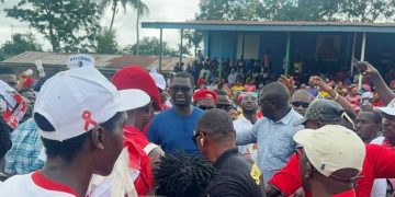 Huge Crowd Welcomes Dr Ibrahim Bangura in Lunsar