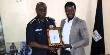 SLAJ PAYS COURTESY CALL ON IGP SELLU
