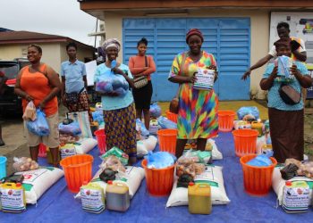 Caritas, Manos Unidas Deliver Emergency Relief to Fire Victims