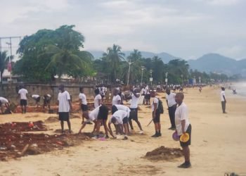 RSLAF and Police Join Forces to Clean Aberdeen and Lumley Beaches