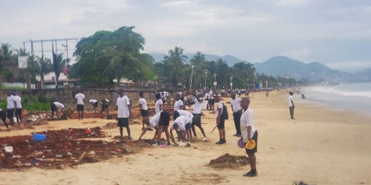 RSLAF and Police Join Forces to Clean Aberdeen and Lumley Beaches