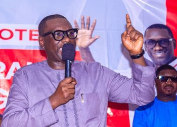 Dr. Ibrahim Bangura Donates Le 500 Million to APC Northwestern Region; Announces Additional Le 1 Billion Support to the National Executive