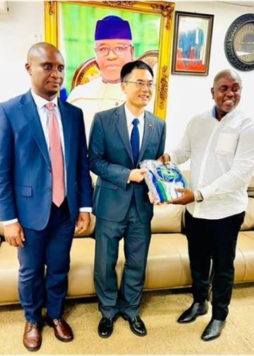 Chinese Ambassador Bids Farewell to Speaker Thomas & Sierra Leone Parliament