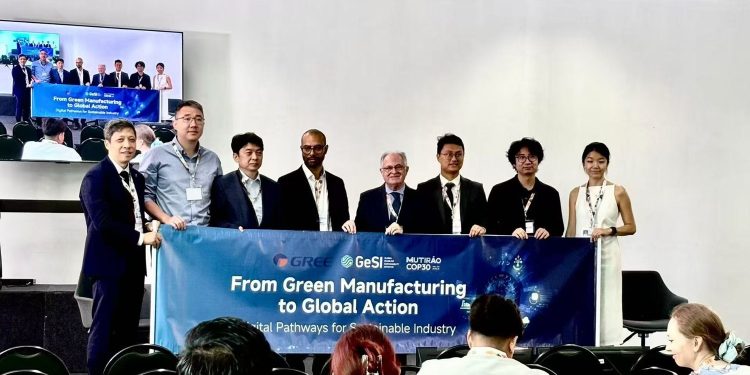 Caption: At the 30th United Nations Climate Change Conference