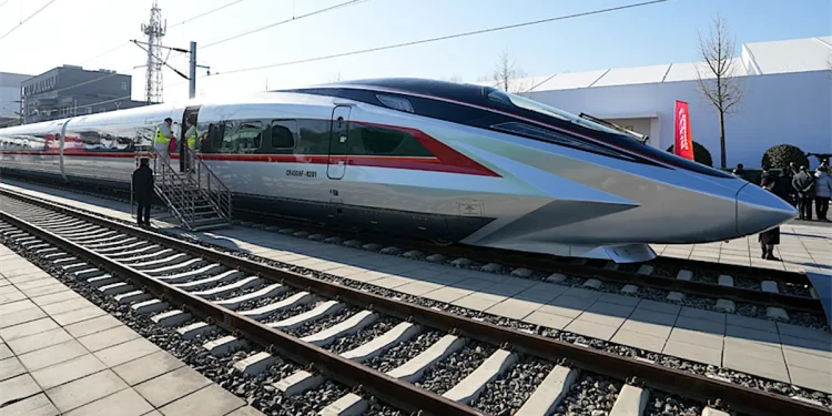 𝗖𝗵𝗶𝗻𝗮’𝘀 𝗥𝗮𝗽𝗶𝗱 𝗧𝗿𝗮𝗻𝘀𝗳𝗼𝗿𝗺𝗮𝘁𝗶𝗼𝗻𝗮𝗹 𝗗𝗿𝗶𝘃𝗲 𝗶𝗻 𝗥𝗲𝗰𝗲𝗻𝘁 𝗛𝗶𝘀𝘁𝗼𝗿𝘆