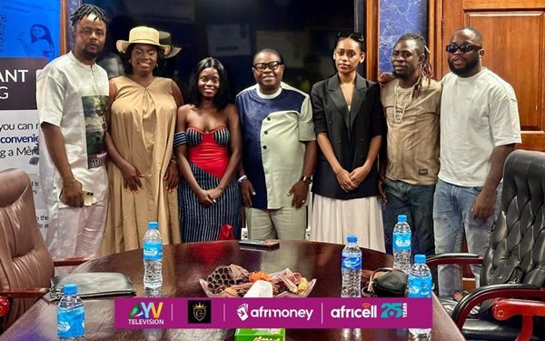 Ex Housemates Salone Finalist Pays Courtesy Visit to Rokel Commercial Bank
