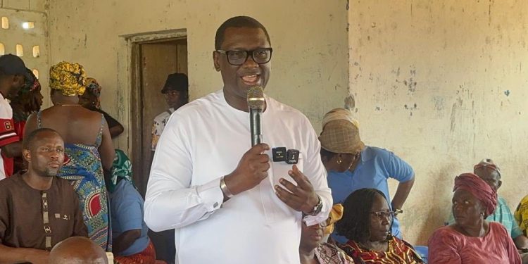 DIB RECEIVES ROUSING WELCOME IN FAIRO; COMMENDS GRASSROOTS DEVELOPMENT EFFORTS