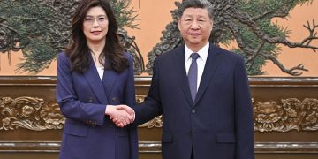 Xi Jinping meets KMT leader Cheng Li-wun in Beijing